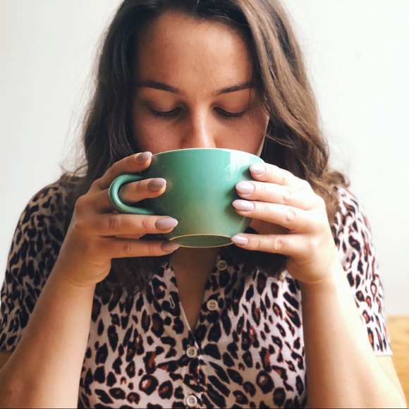 Meet your Posher, Megan - Picture 1 of 7